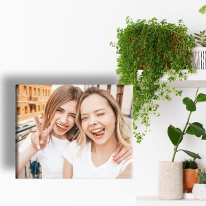 Tablou canvas cu poza ta – personalizat în format dreptunghi, decor unic pentru casa ta